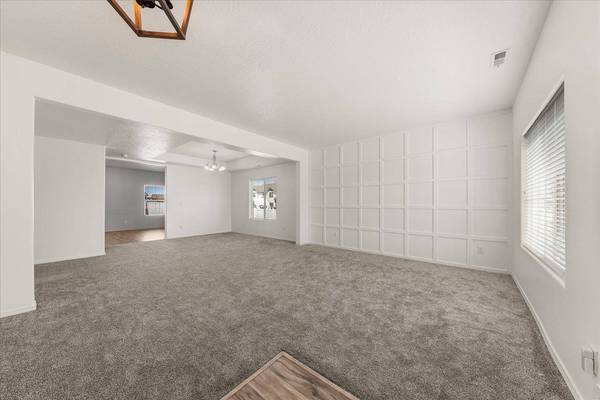 318 S King St, Airway Heights, WA 99001