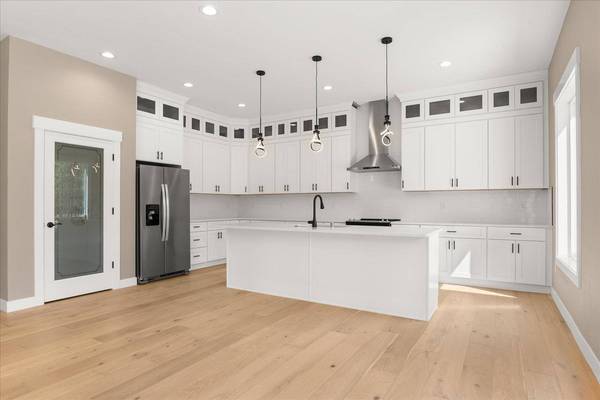 6571 Kate Dr, Nine Mile Falls, WA 99206