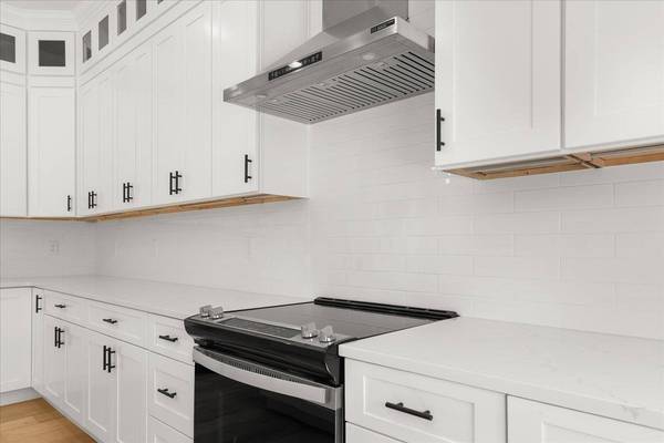 6571 Kate Dr, Nine Mile Falls, WA 99206