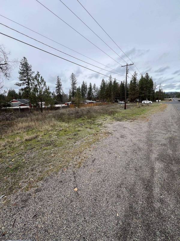 Xxx N Seven Mile Rd, Nine Mile Falls, WA 99026