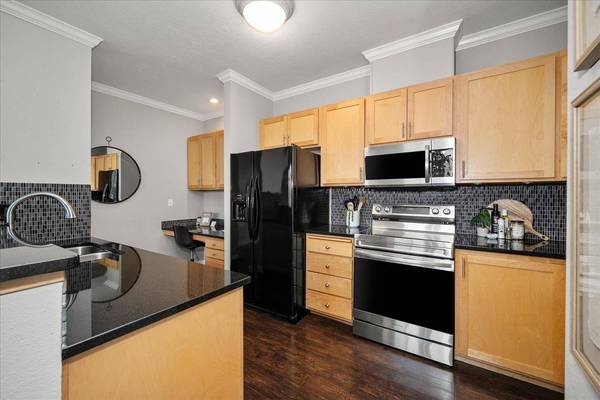 22855 E Country Vista Dr #285, Liberty Lake, WA 99019