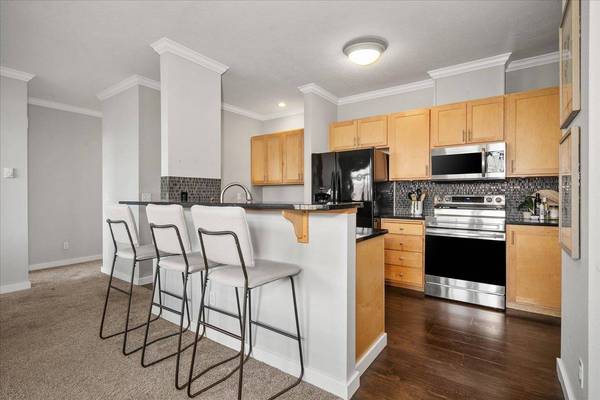 22855 E Country Vista Dr #285, Liberty Lake, WA 99019