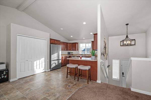 10119 E Walton Ct, Spokane, WA 99206