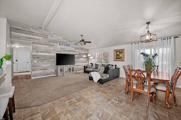 10119 E Walton Ct, Spokane, WA 99206