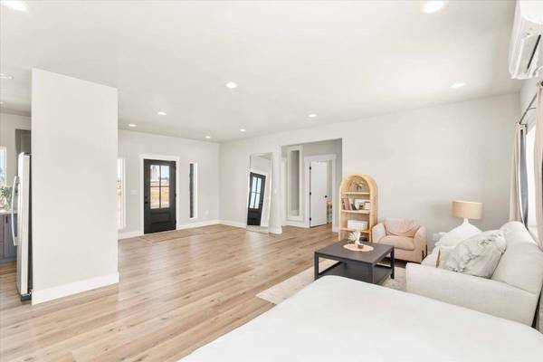 25751 Westfield Ln, Davenport, WA 99122