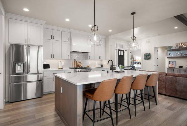 8616 N Molly St, Spokane, WA 99208