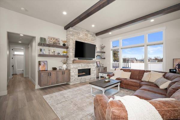 8616 N Molly St, Spokane, WA 99208