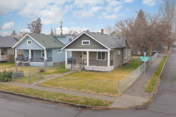 2304 W Bridge Ave, Spokane, WA 99201