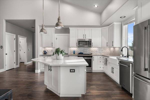 1824 S Ridgetop Dr, Greenacres, WA 99016