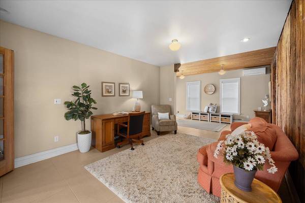 42994 S Loon Lake Rd, Loon Lake, WA 99148