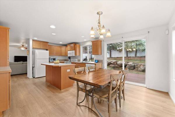 1626 5th St, Cheney, WA 99004