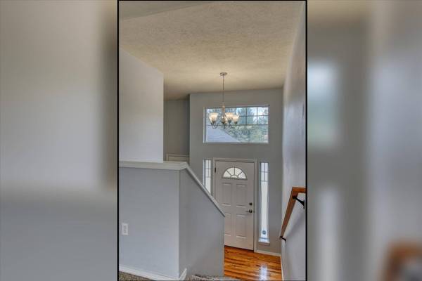 716 E Bonnie Lynn Ln, Colbert, WA 99005