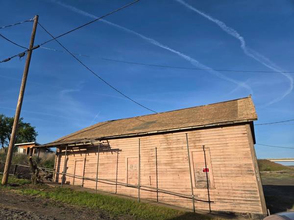 103 N B St, Sprague, WA 99032