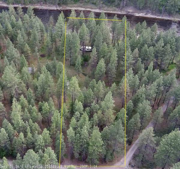 3733 C Sand Creek Rd, Kettle Falls, WA 99141
