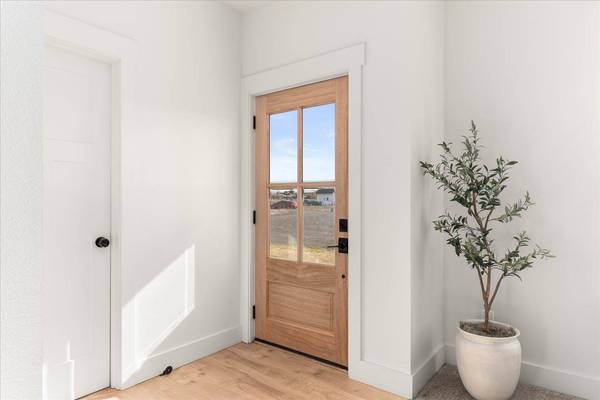 25741 Westfield Ln, Davenport, WA 99122