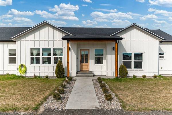 25741 Westfield Ln, Davenport, WA 99122