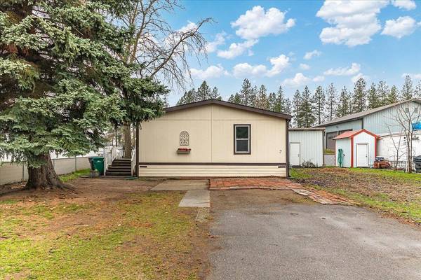 3925 E Farwell Rd ##7, Mead, WA 99021