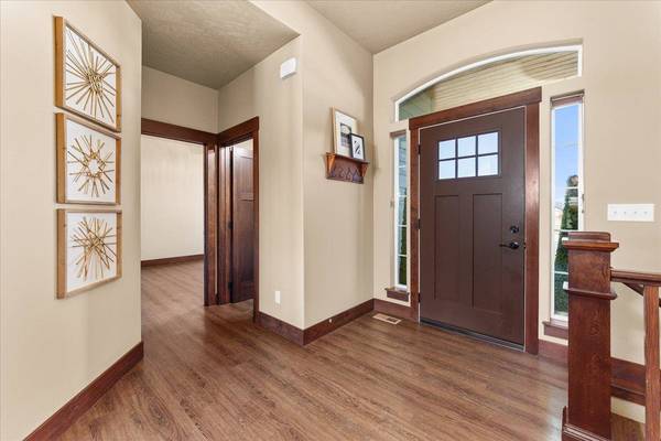 1442 E 12th St, Deer Park, WA 99006