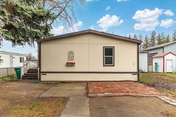 3925 E Farwell Rd ##7, Mead, WA 99021