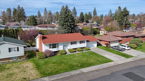 2016 W Courtland Ave, Spokane, WA 99205