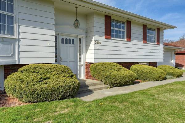 2016 W Courtland Ave, Spokane, WA 99205