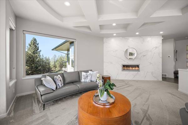 7409 E 44th Ave, Spokane, WA 99223