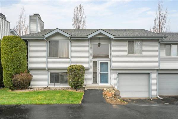 950 E Calkins Drive Dr, Spokane, WA 99208