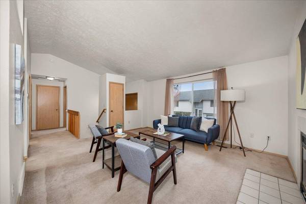 950 E Calkins Drive Dr, Spokane, WA 99208