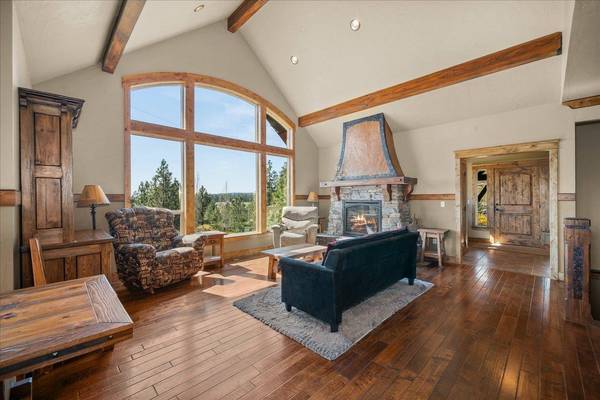 316 W Austin Rd, Spokane, WA 99208