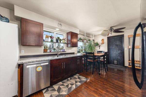 8504 E Mansfield Ave, Spokane, WA 99212