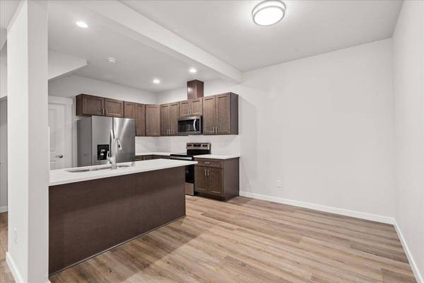 916 2nd St #918, Cheney, WA 99004