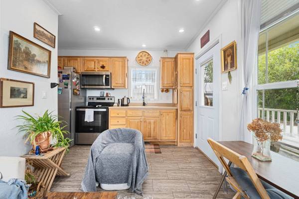 287 Guinevere Dr, Usk, WA 99180