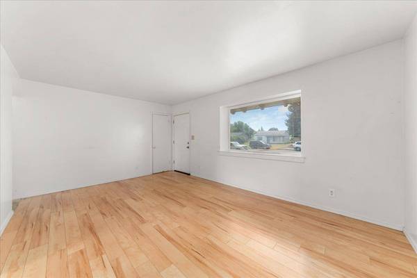 2917 E Marshall Ave, Spokane, WA 99207