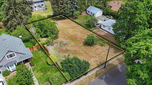 2013 E 14th Ave, Spokane, WA 99202
