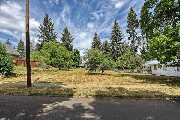2013 E 14th Ave, Spokane, WA 99202