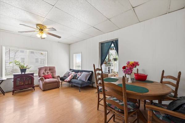 506 N I St, Lind, WA 99341