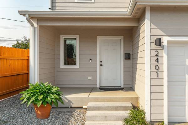 2401 E Longfellow Ave, Spokane, WA 99207