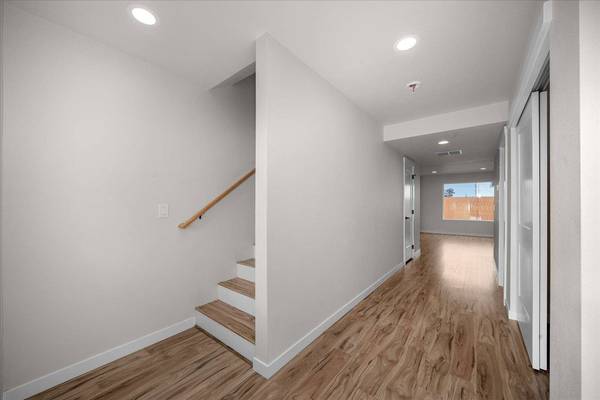 2401 E Longfellow Ave, Spokane, WA 99207
