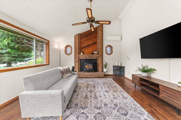 2115 E 56th Ct, Spokane, WA 99223