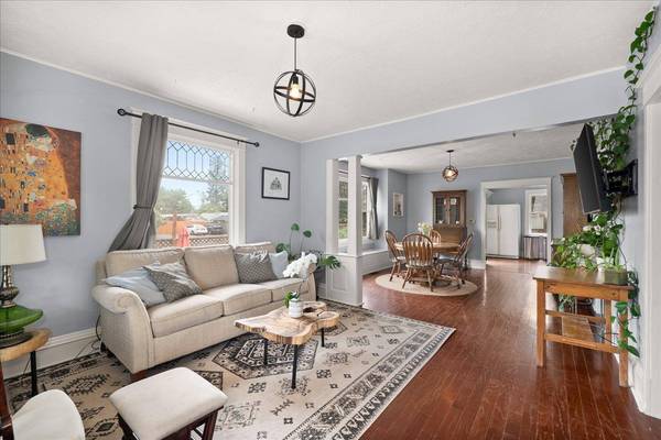 1201 W Garland Ave, Spokane, WA 99205