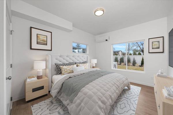 505 E Hawthorne Rd, Spokane, WA 99218