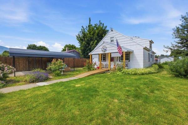 840 S Larch St, Kettle Falls, WA 99141