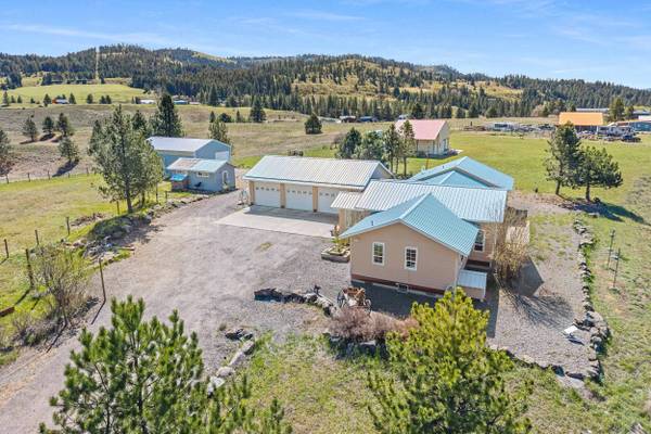 16 Barter Fair Rd, Republic, WA 99166