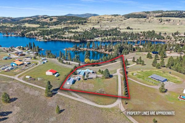 16 Barter Fair Rd, Republic, WA 99166