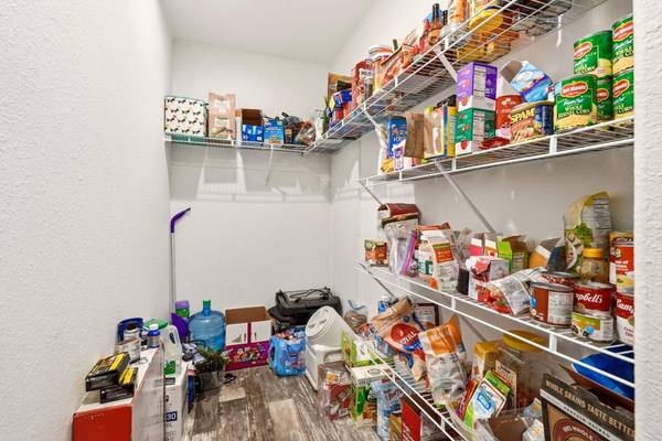 11914 E Laurel Rd, Elk, WA 99009