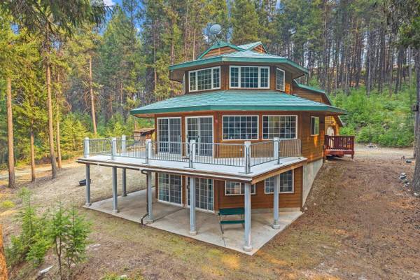 21 Hams WAY, Republic, WA 99166