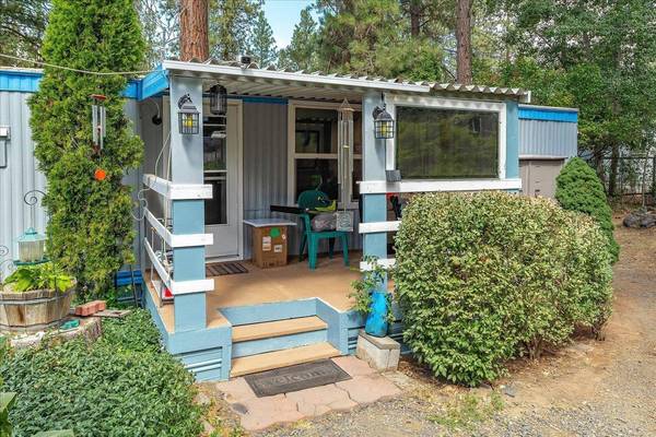 8900 S Mullen Hill Rd #16, Spokane, WA 99224