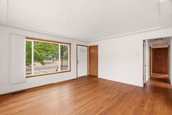 6115 N Cook St, Spokane, WA 99208