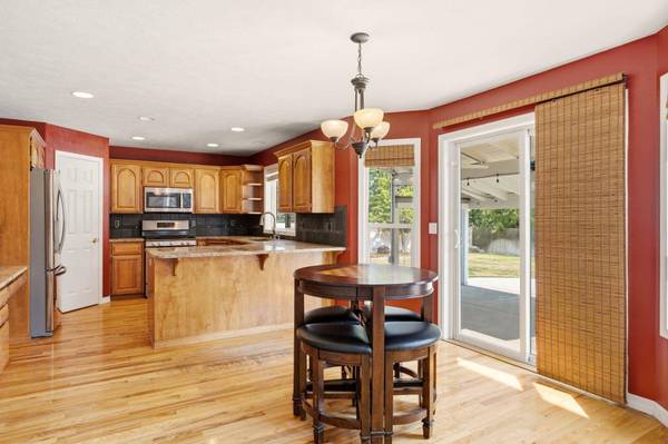 2209 S Steen Rd, Veradale, WA 99037