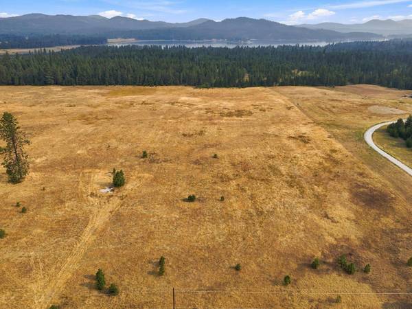 NKN Camden Rd, Newport, WA 99156